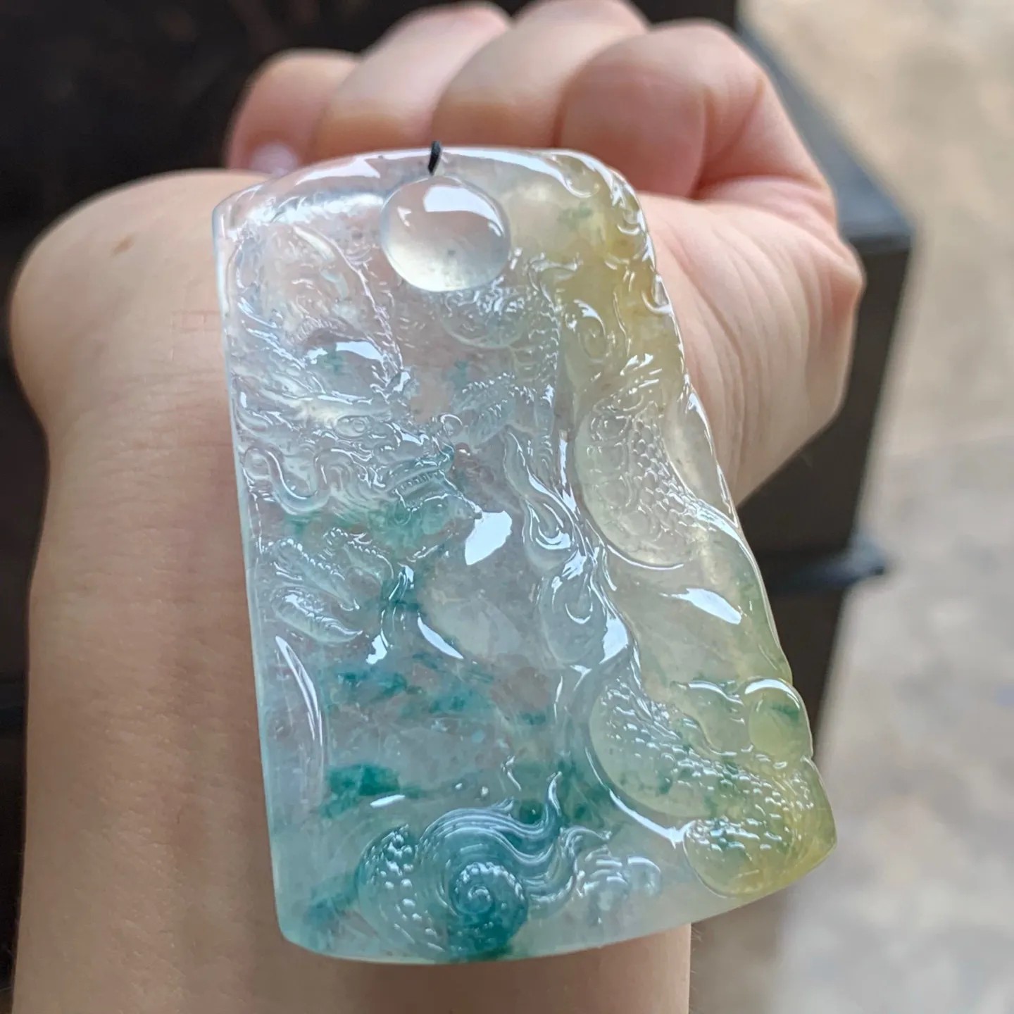 冰黄飘花龙牌
种老水足 独特