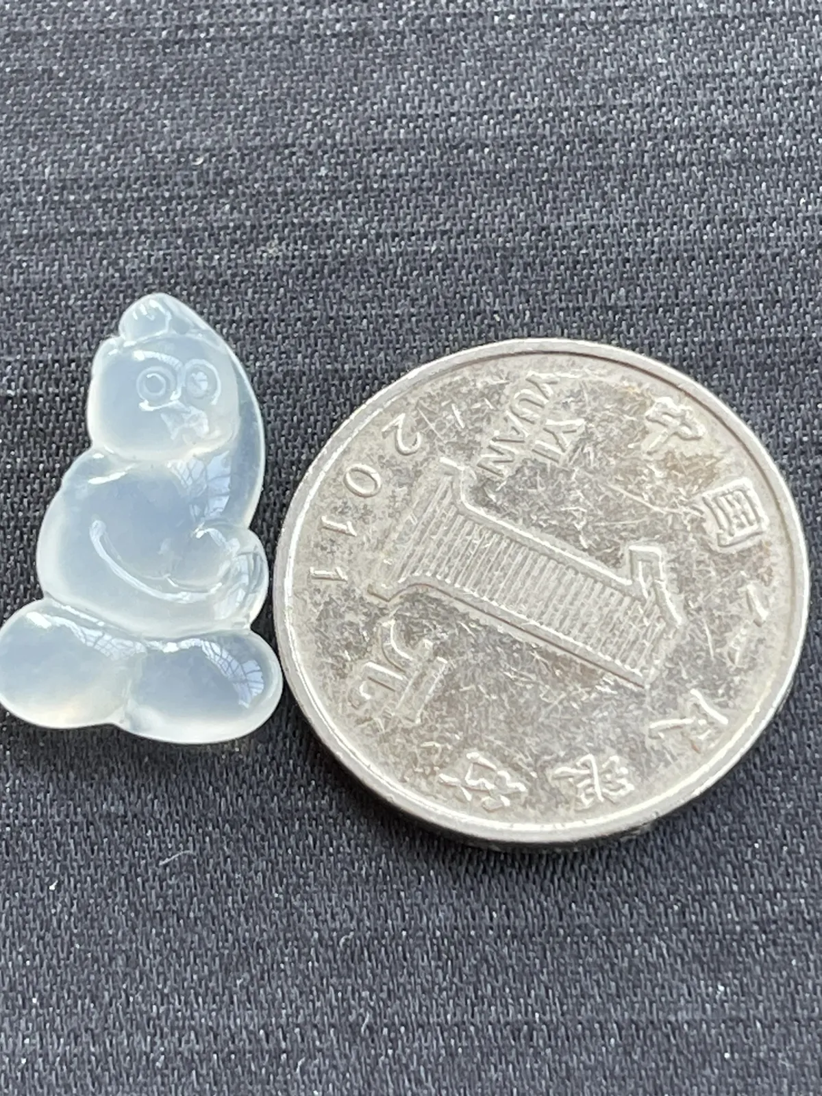 缅甸翡翠A货，猴子，上身效果很好，一生平安，幸福快乐。