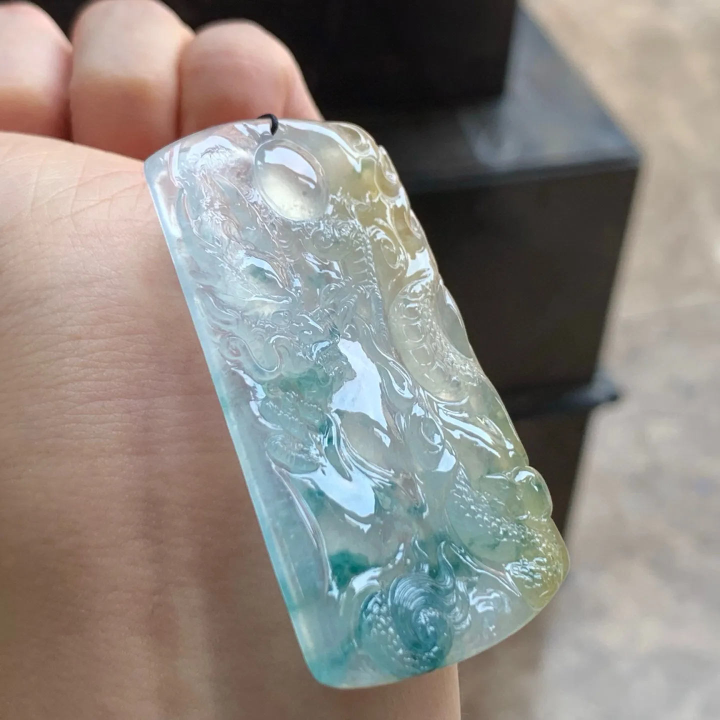 冰黄飘花龙牌
种老水足 独特