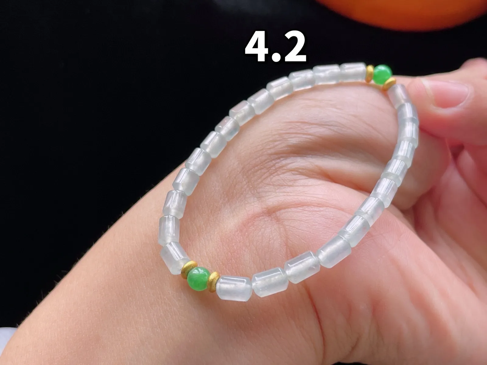 冰种· 手串

裸4.2