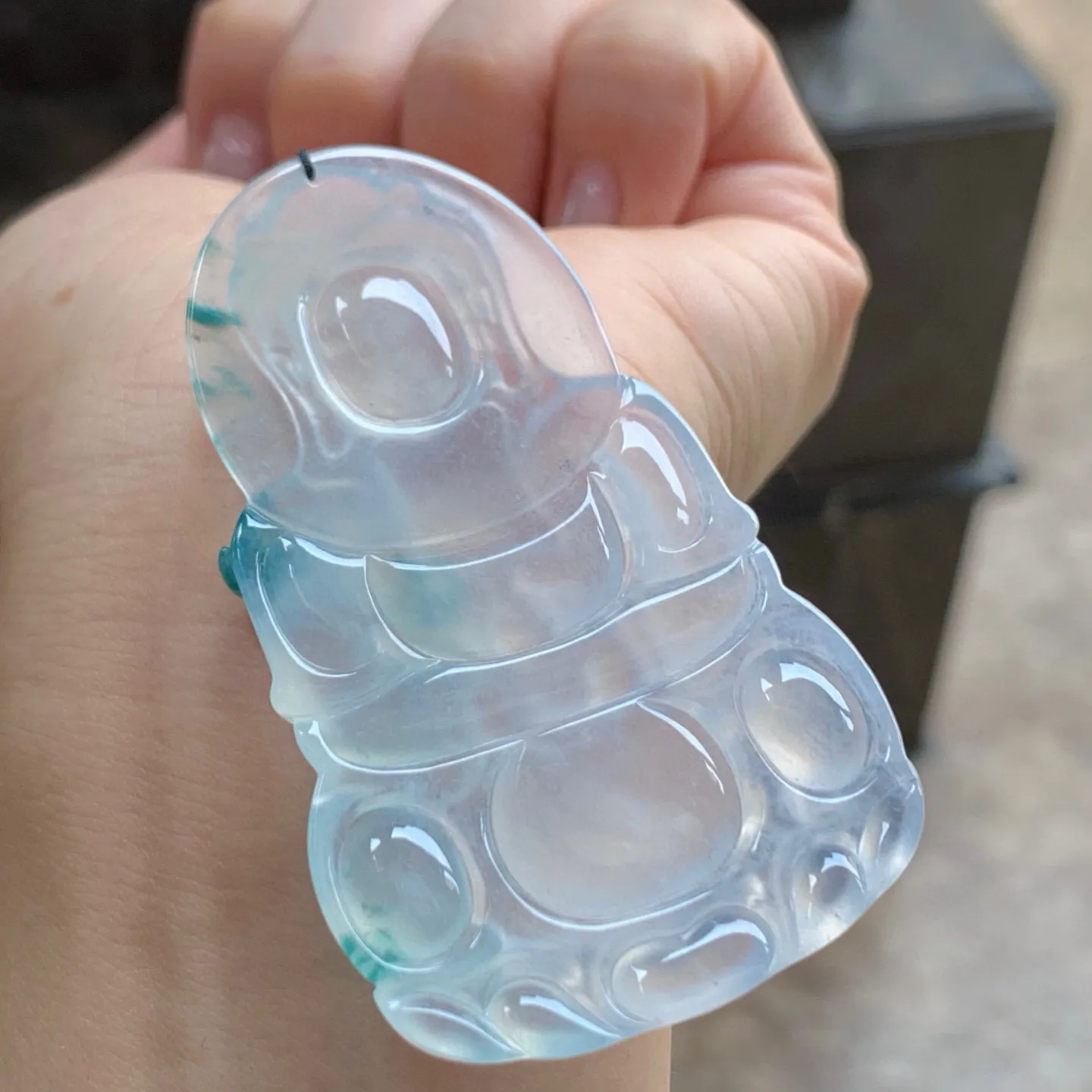 冰种飘花观音
种老水足 大气
