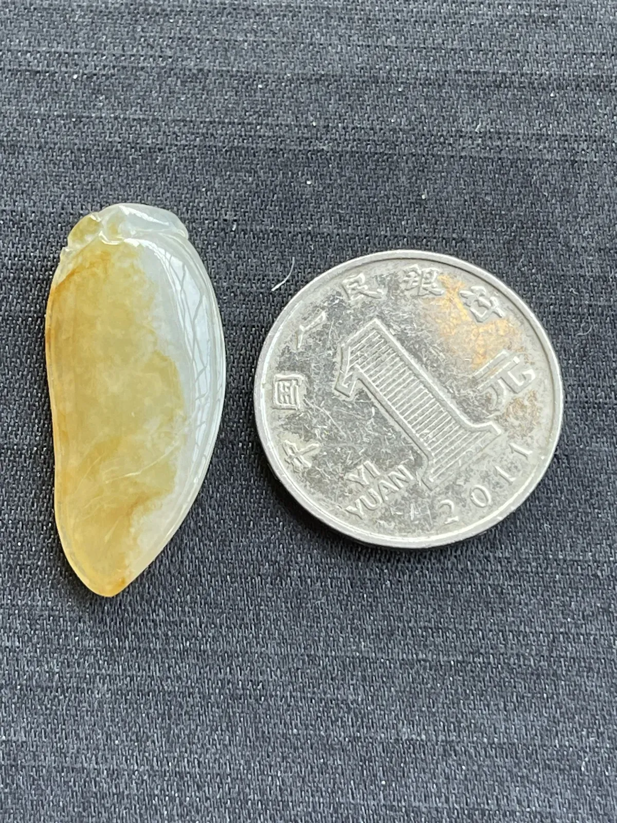 缅甸翡翠A货，冰黄福瓜，福在人间，上身效果非常好，幸福长久