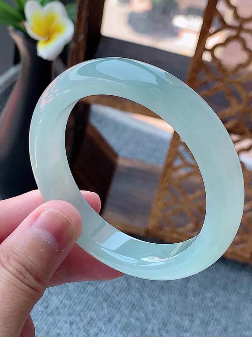 a货翡翠老坑冰种晴水正装正圈手镯54-55圈口 尺寸54.2×12.3×8.8mm 重量58.68g 0726