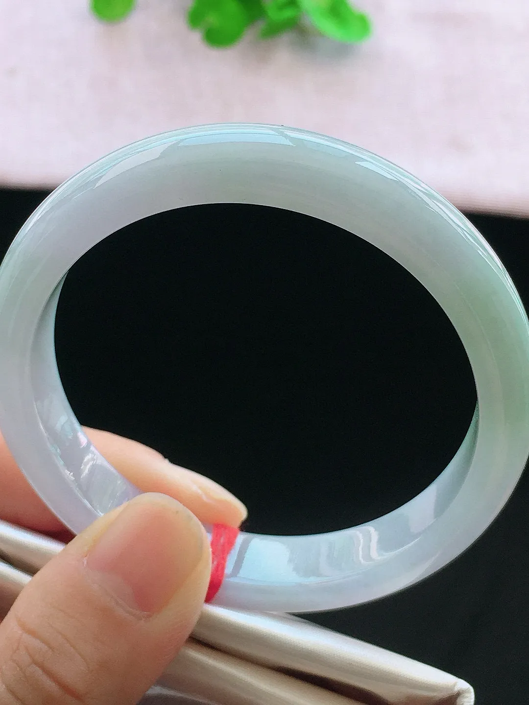 正圈57-58可戴，种老水足，尺寸57.6/12/7.3mm，紫罗兰正圈翡翠手镯