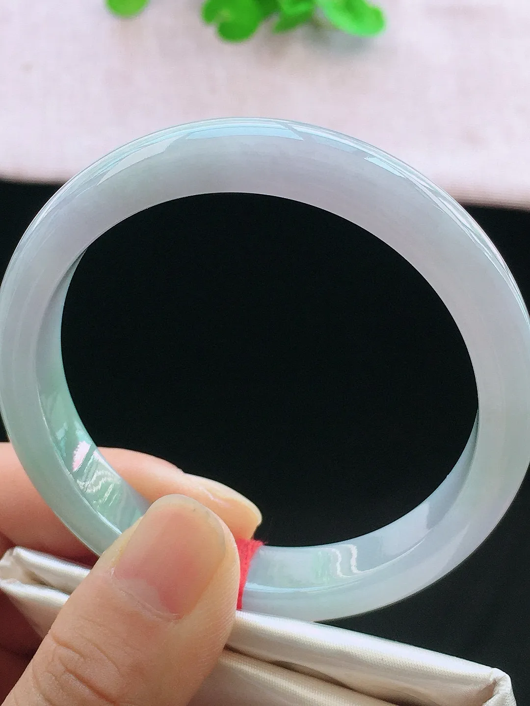 正圈57-58可戴，种老水足，尺寸57.6/12/7.3mm，紫罗兰正圈翡翠手镯