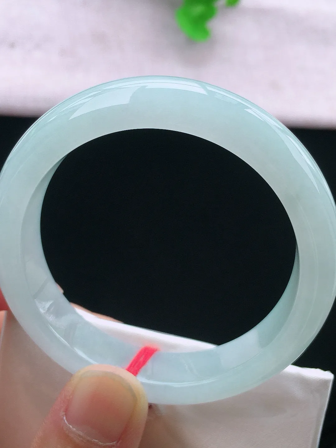 正圈52-53可戴，种老水足，尺寸53/12/8mm，白冰正圈翡翠手镯
