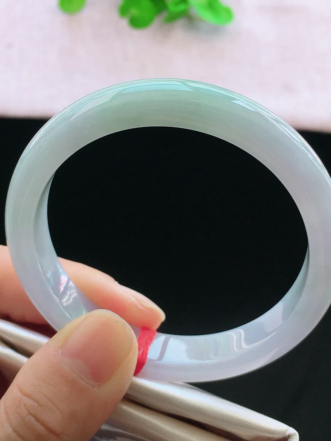 正圈57-58可戴，种老水足，尺寸57.6/12/7.3mm，紫罗兰正圈翡翠手镯