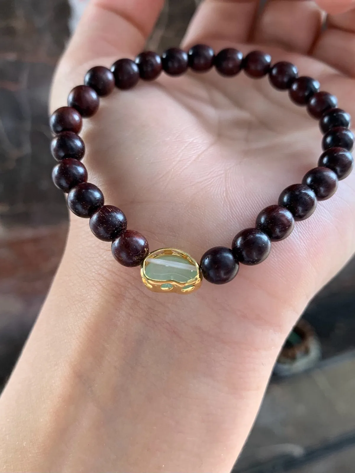 甜绿·兔兔潘多拉手串
甜绿色的小可爱，多招米米
18k