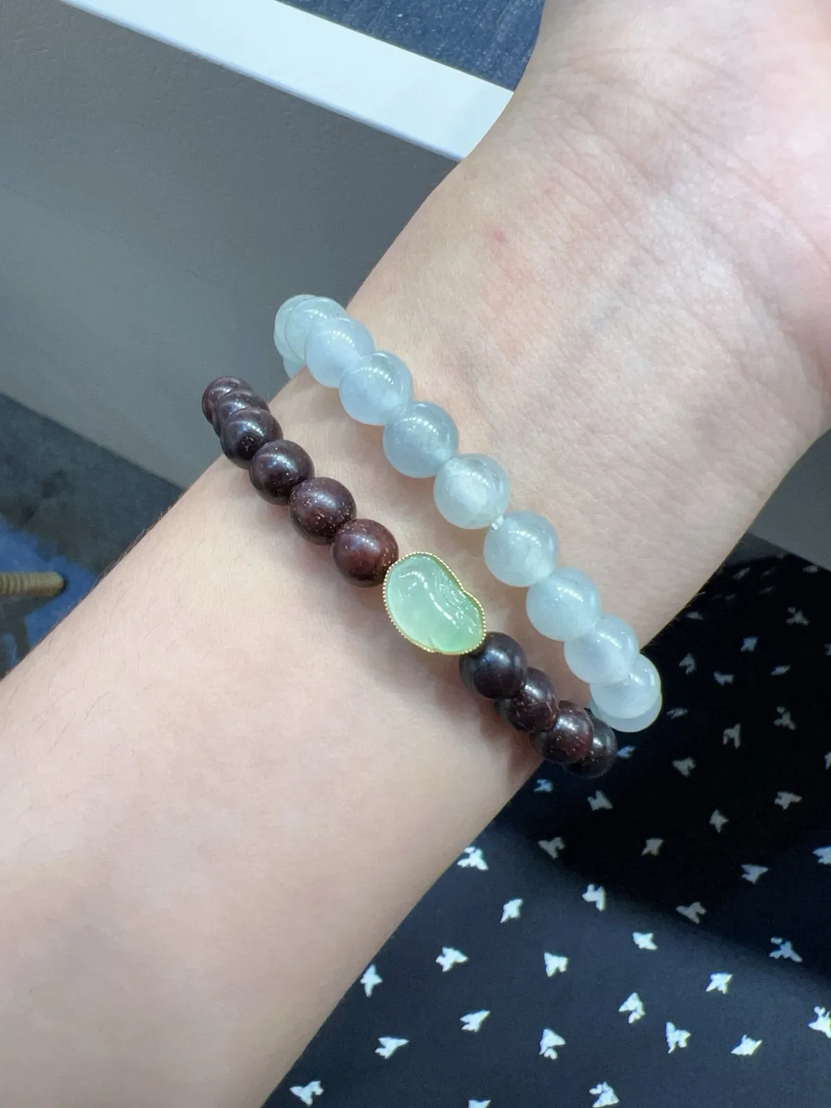 甜绿·兔兔潘多拉手串
甜绿色的小可爱，多招米米
18k