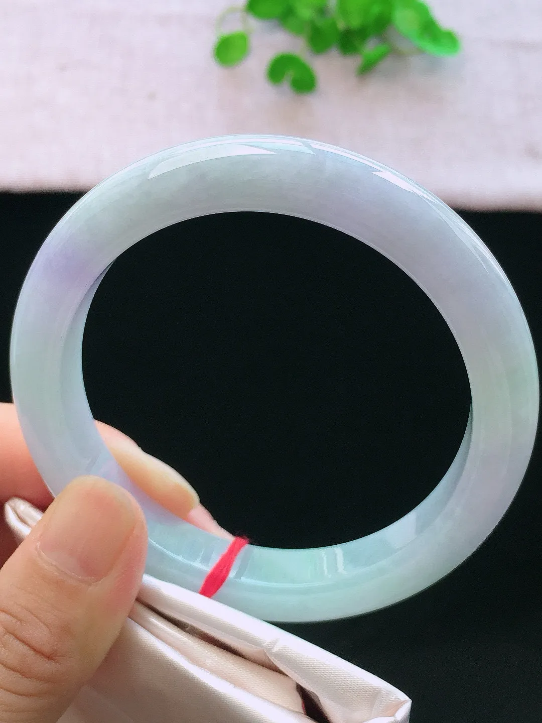 正圈62-63可戴，种老水足，尺寸63/12/9.4mm，紫罗兰大圈口正圈翡翠手镯