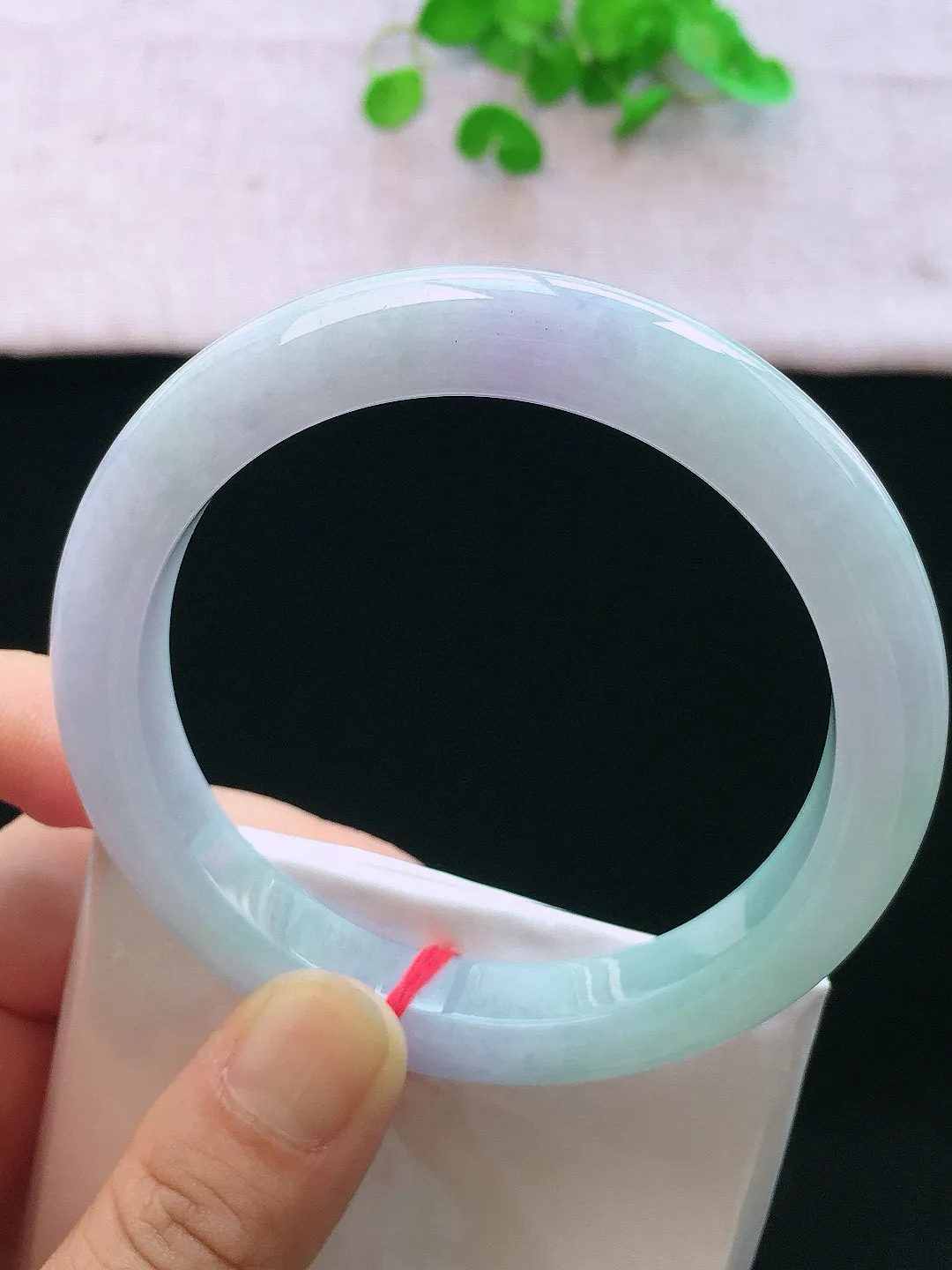 正圈62-63可戴，种老水足，尺寸63/12/9.4mm，紫罗兰大圈口正圈翡翠手镯