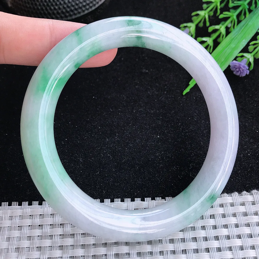 自然光60/10.8/10.5老坑精美温润飘花大圈口圆条手镯玉镯百搭
