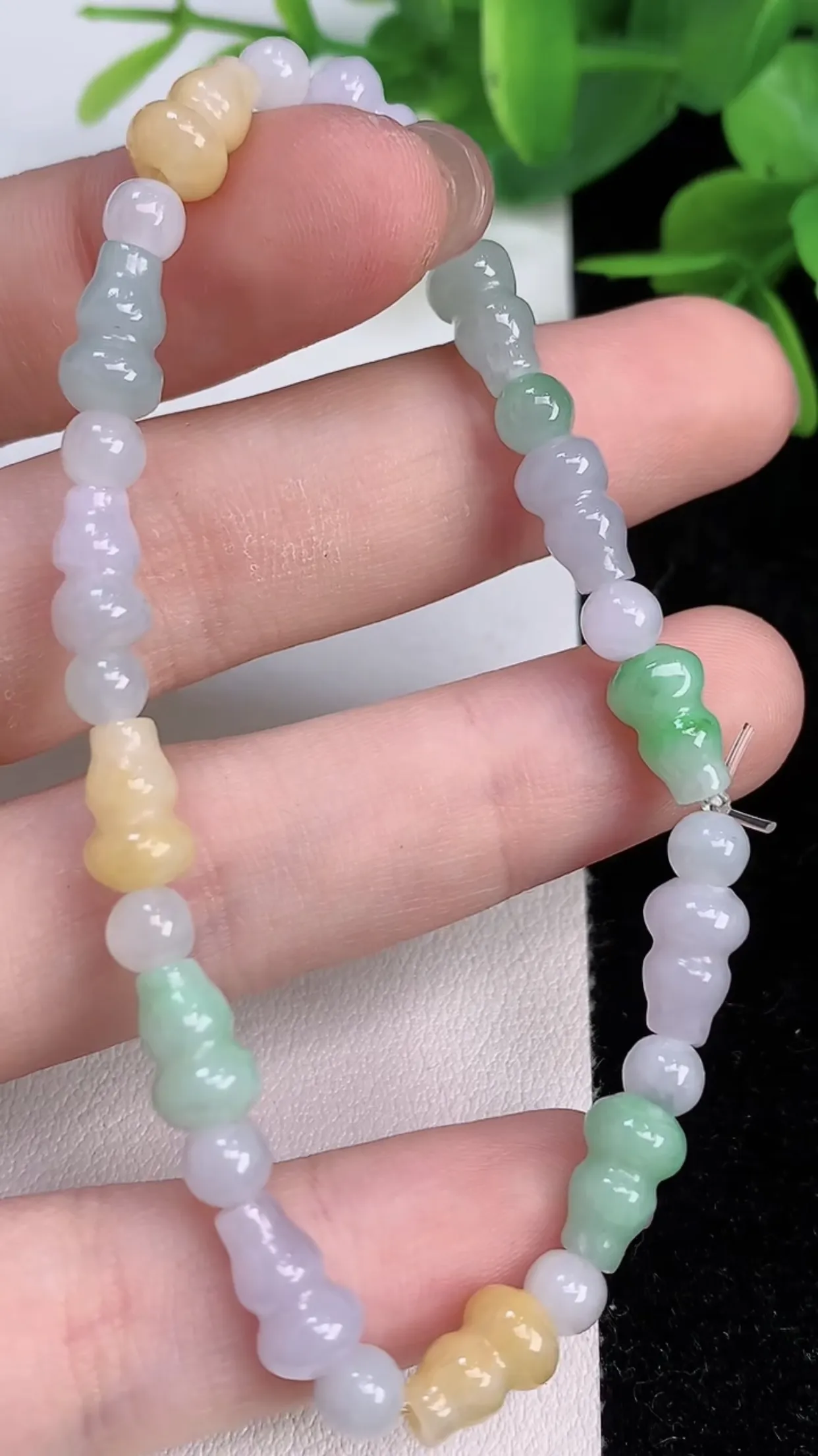 缅甸天然翡翠a货 冰润双彩葫芦手串 手链  尺寸9.2-6-5mm  y 9.36