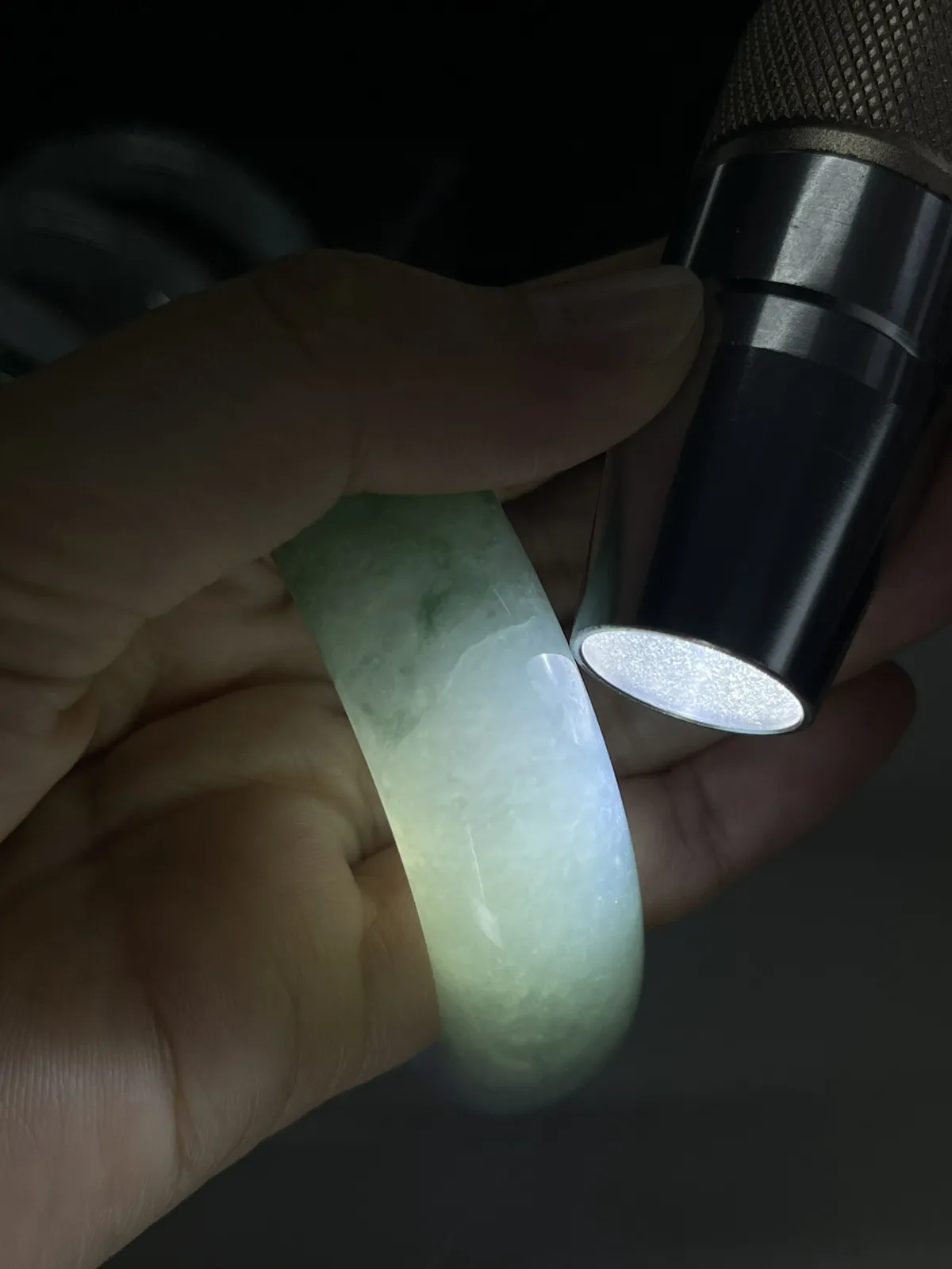 正圈57圈口，翡翠冰糯种飘花手镯