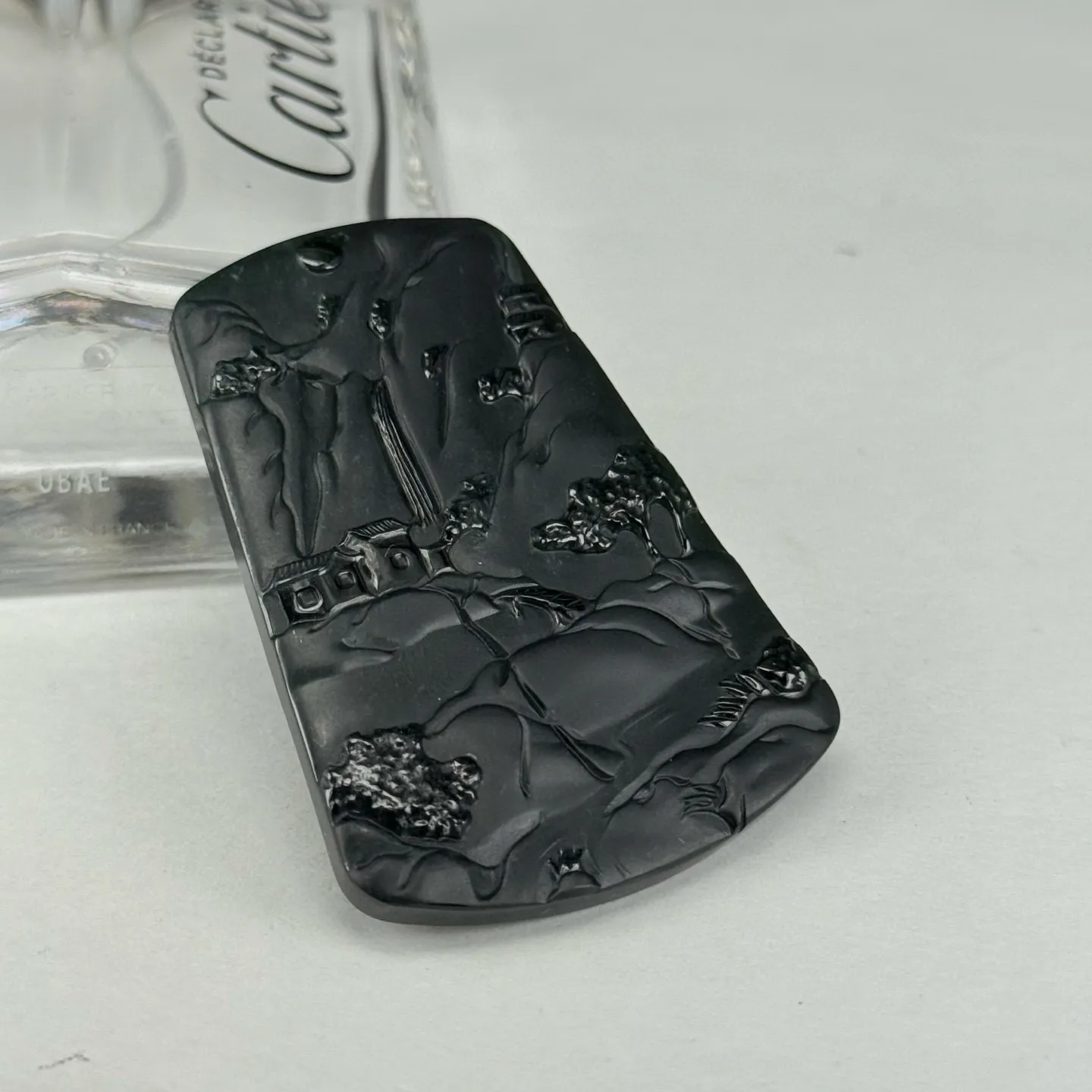 精品墨翠山水牌 种好色正 黑度极好 打灯通透 油性十足 尺寸53.4