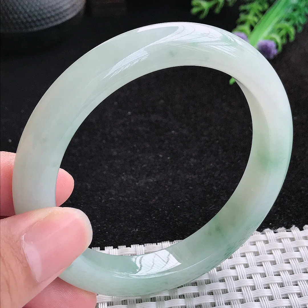 自然光60/11.5/9.3老坑冰润水灵飘花大圈口手镯玉镯百搭妈妈