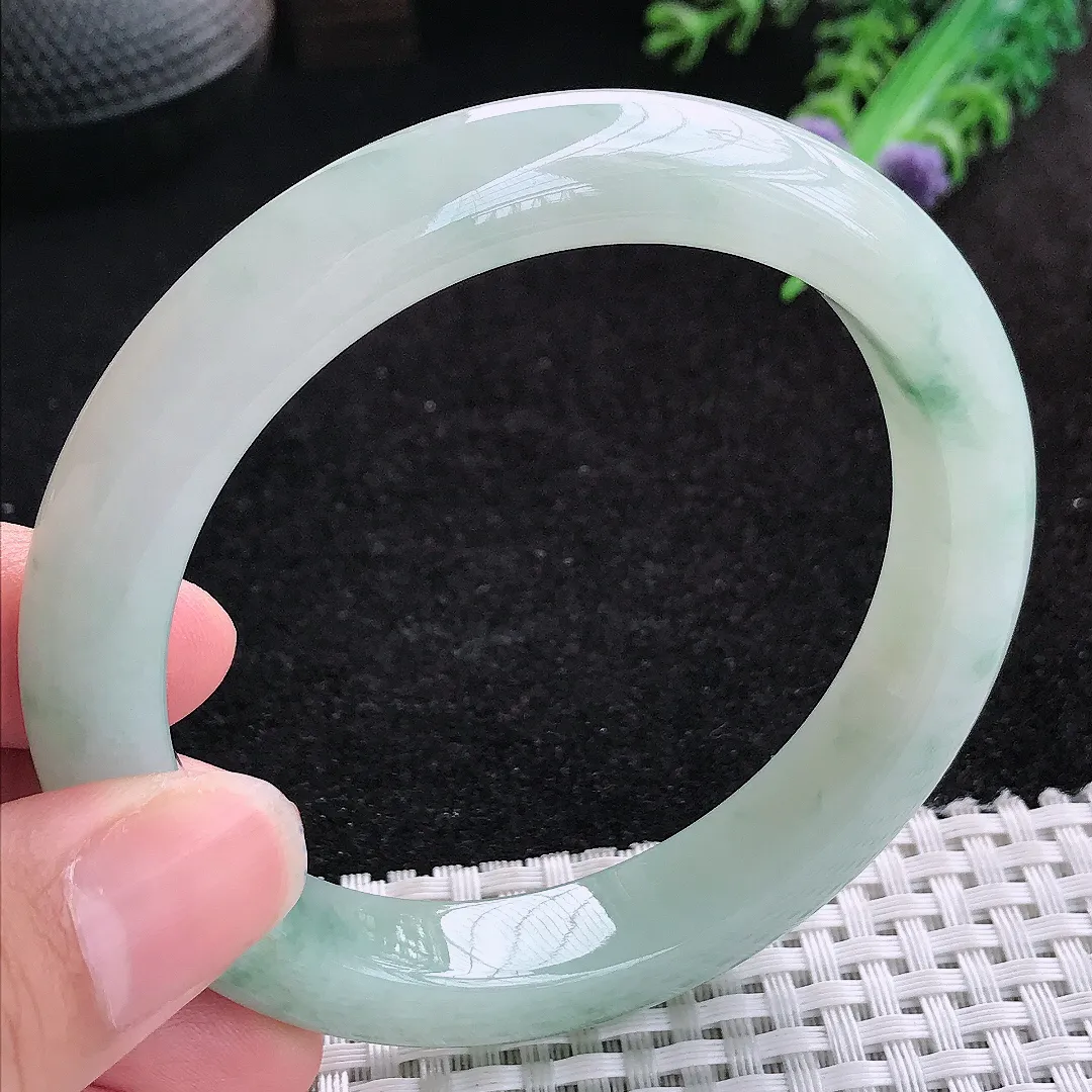 自然光60/11.5/9.3老坑冰润水灵飘花大圈口手镯玉镯百搭妈妈