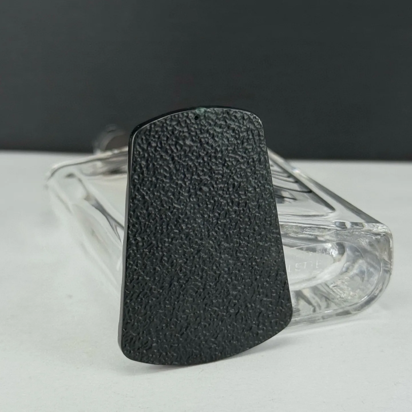 精品墨翠山水牌 种好色正 黑度极好 打灯通透 油性十足 尺寸53.4