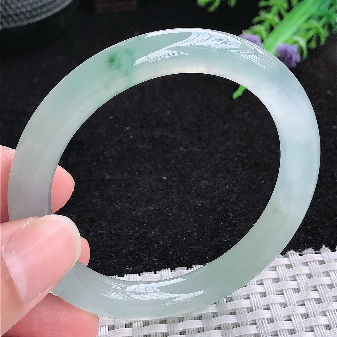 自然光53.5/8.9/8.8老坑冰种果冻胶冰飘花圆条手镯玉镯百搭