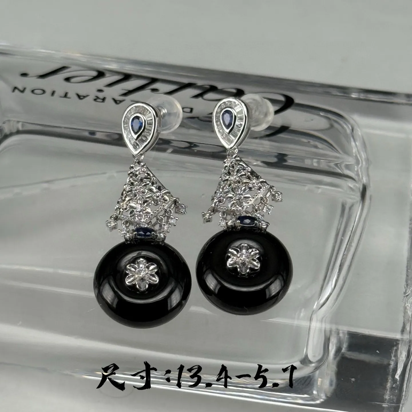 精品18k墨翠平安扣耳坠 种好色正 黑度极好 打灯通透 油性十足 尺寸13.4
