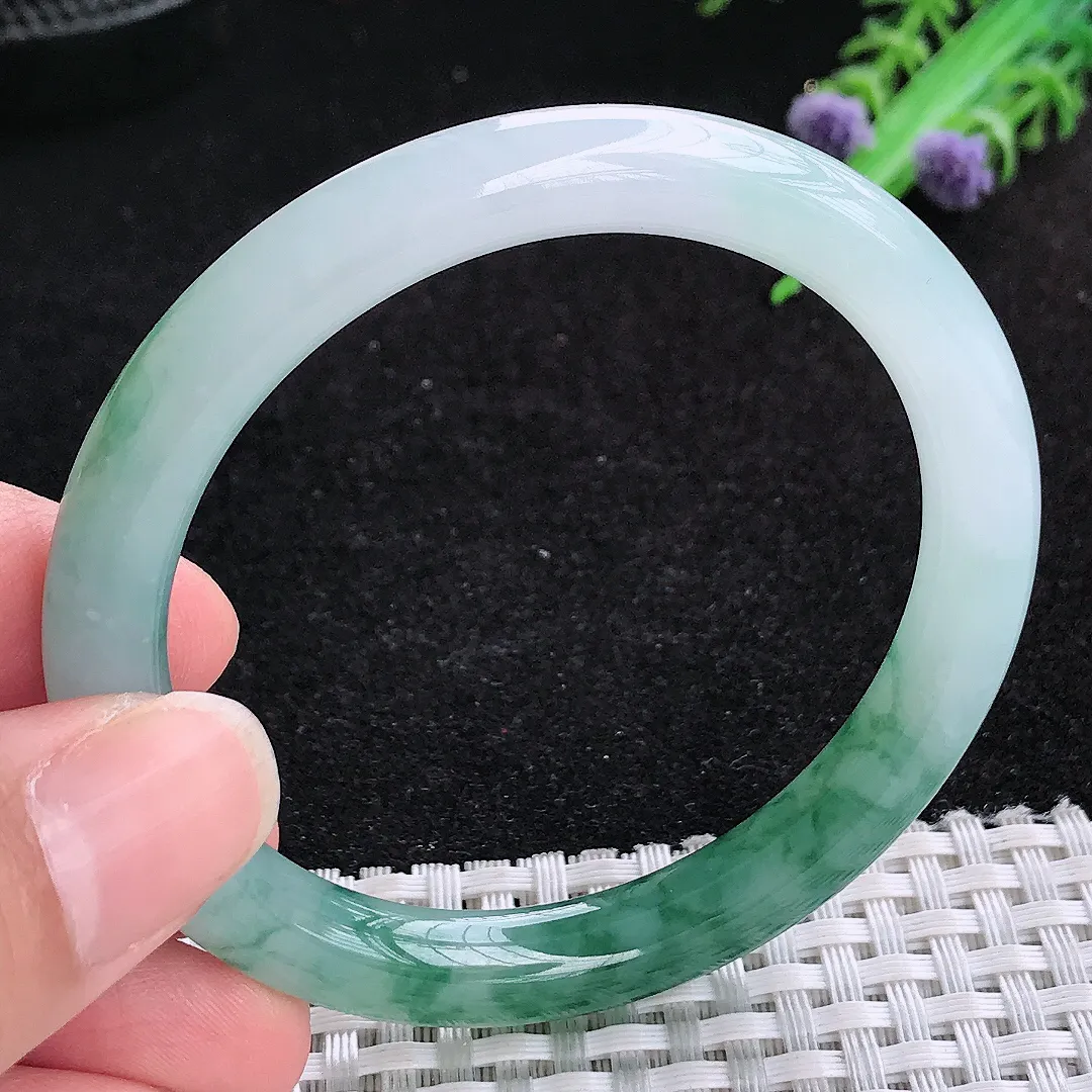 自然光53/8.3/8老坑冰胶水灵飘蓝花圆条手镯玉镯百搭
