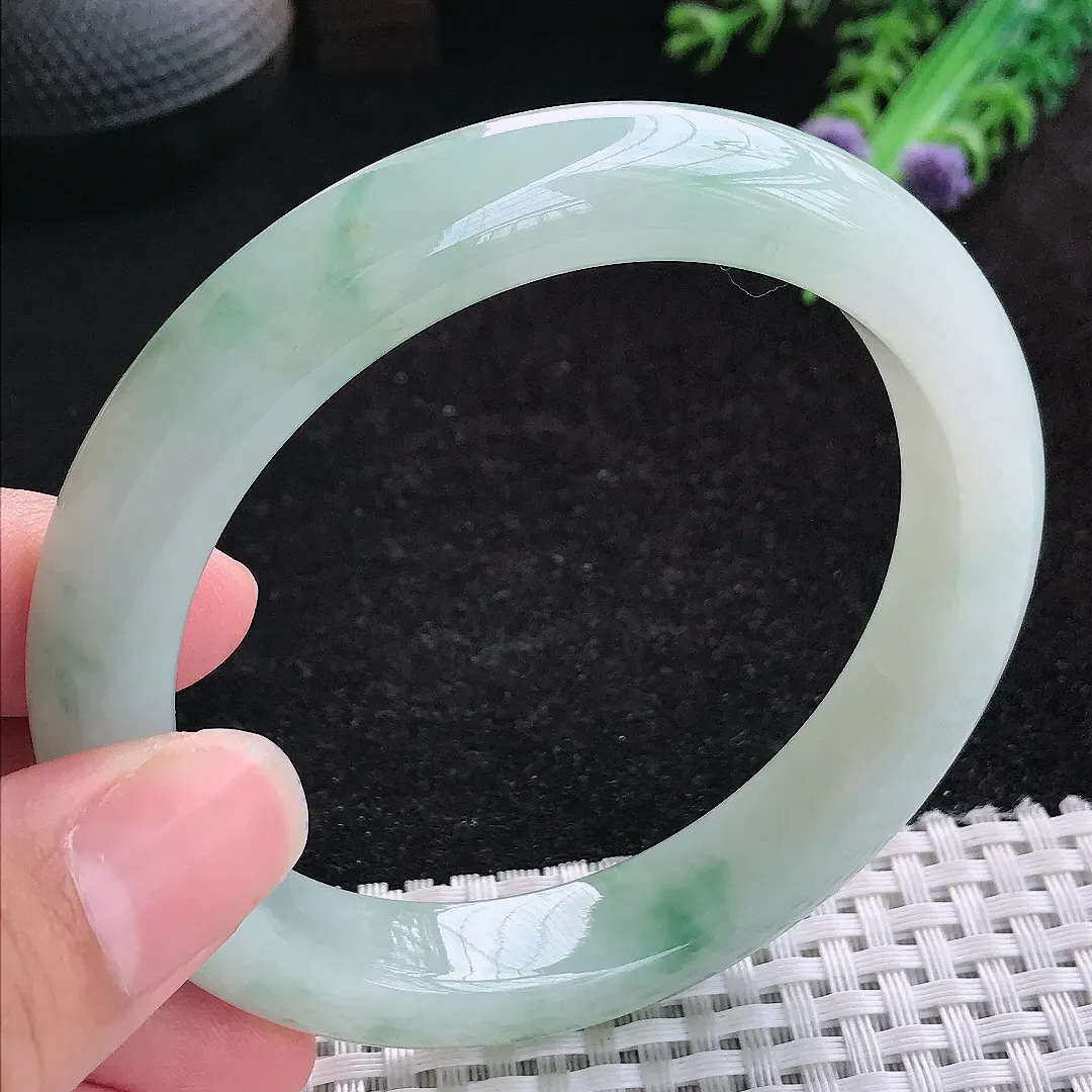 自然光60/11.5/9.3老坑冰润水灵飘花大圈口手镯玉镯百搭妈妈