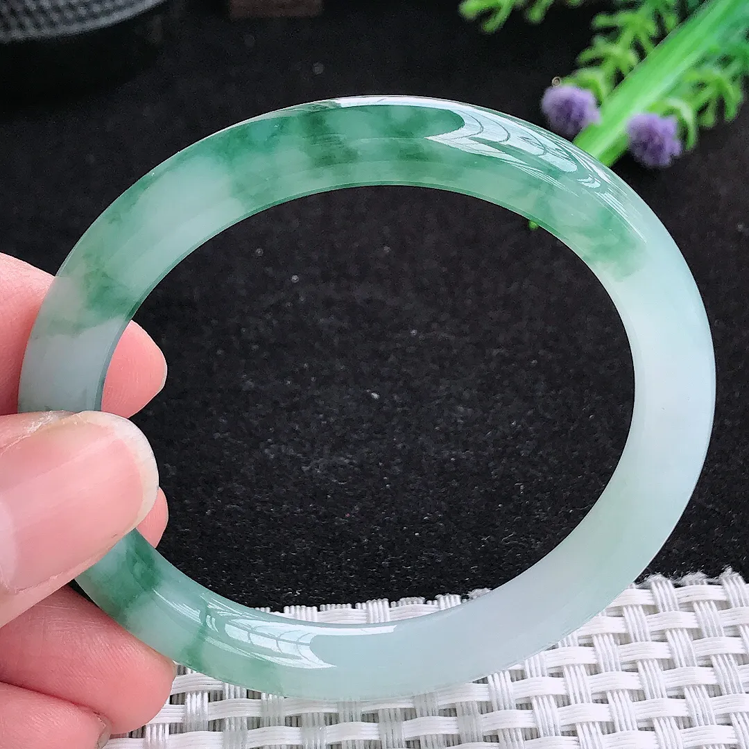 自然光53/8.3/8老坑冰胶水灵飘蓝花圆条手镯玉镯百搭