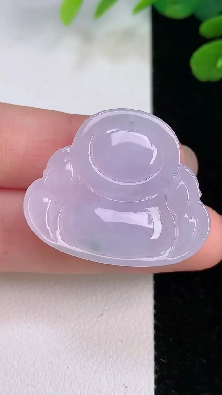天然A货翡翠紫罗兰佛公吊坠，尺寸27-32-8.2，重:10.40g
8月1日