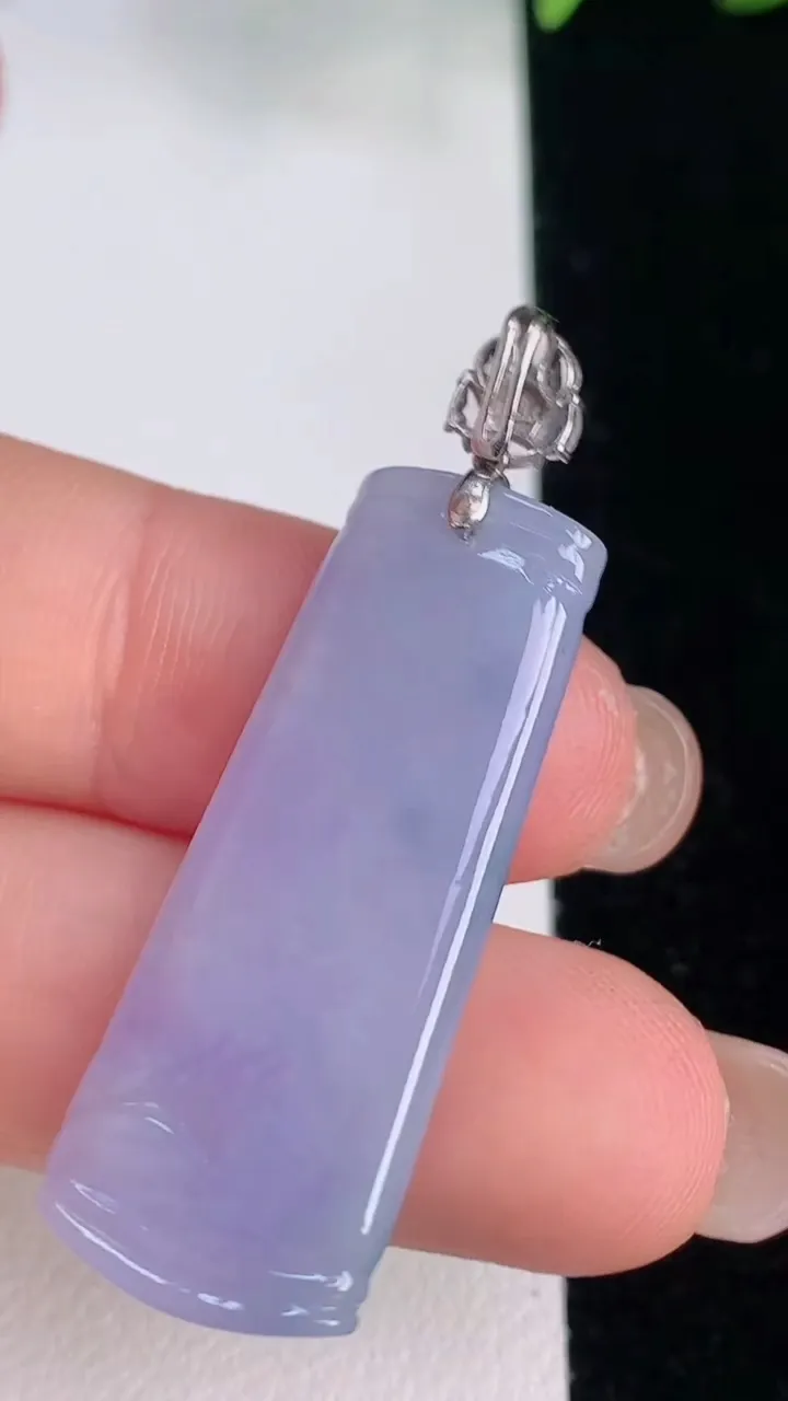 天然A货翡翠18k金紫罗兰节节高升 竹节吊坠，尺寸34.7-14-3.8，重量:5.29g
8月3日