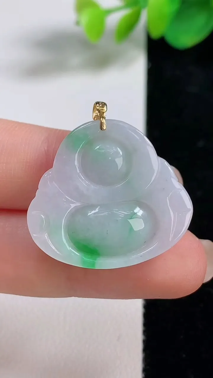 天然A货翡翠佛公吊坠，尺寸24-27.8-5.5，重量:5.29g
8月11日