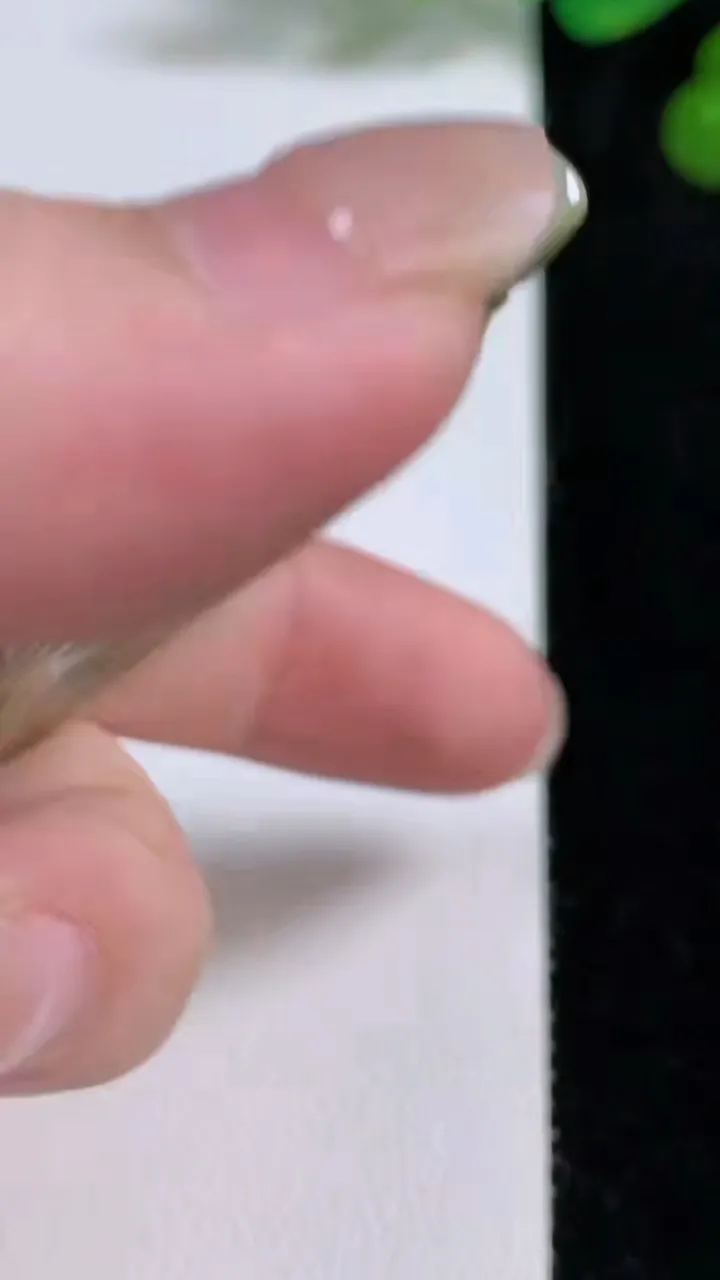 天然A货翡翠虚空藏观音菩萨吊坠，尺寸60.5-42.6-8，重:42.30g
8月12日