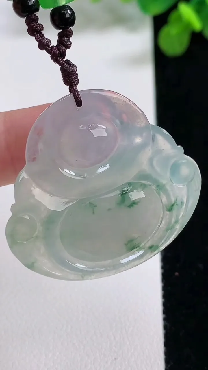 天然A货翡翠飘花佛公吊坠，尺寸34-37，重:11.76g
8月13日