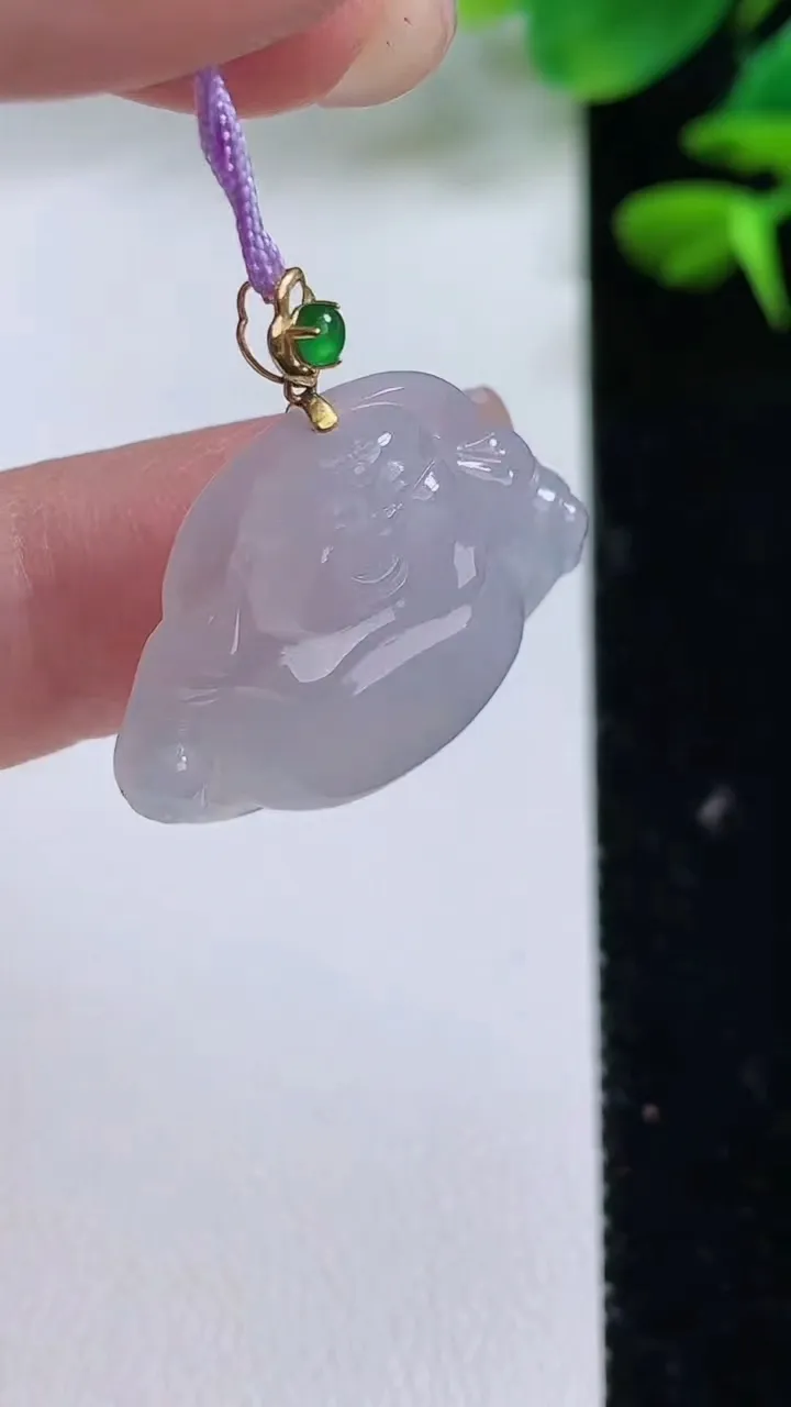 天然A货翡翠18k金紫罗兰佛公吊坠，尺寸21.2-25.7-5，重量:4.45g
8月15日