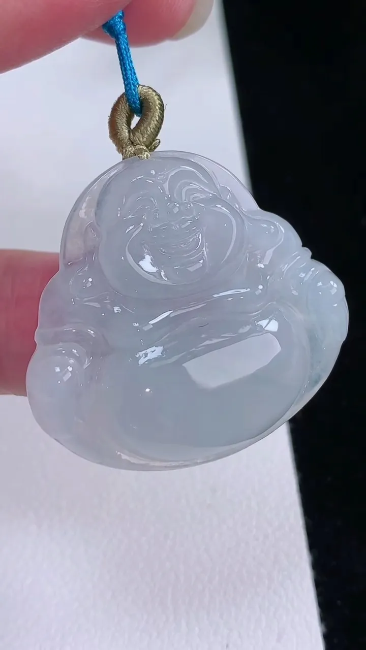 天然A货翡翠佛公吊坠，尺寸30.5-33.2-5.8，重量:9.32g
8月23日