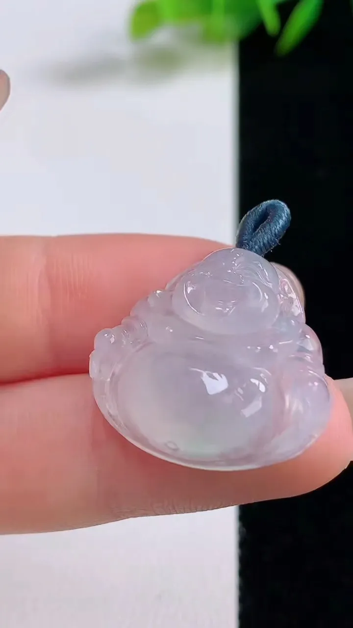 天然A货翡翠佛公吊坠，尺寸21.7-24-6，重量:4.75g
8月25日