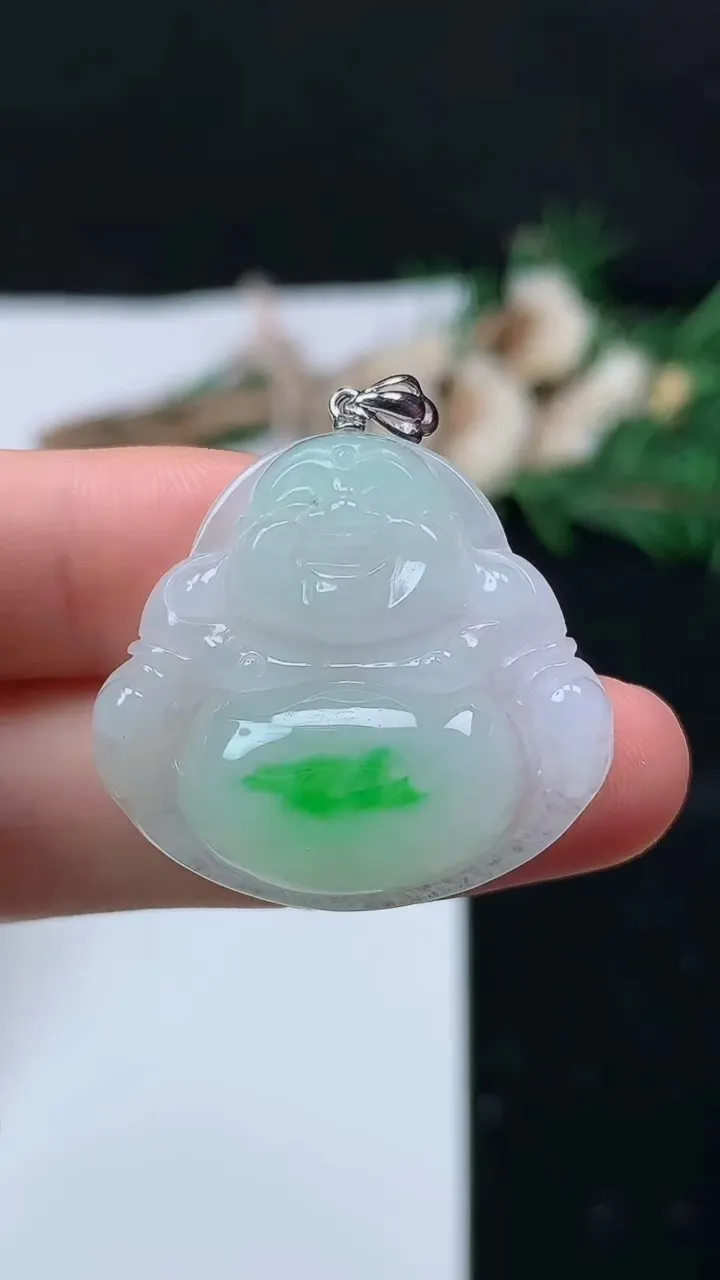 天然A货翡翠佛公吊坠，尺寸26.3-28.6-5.7，重量:6.46g
8月29日
