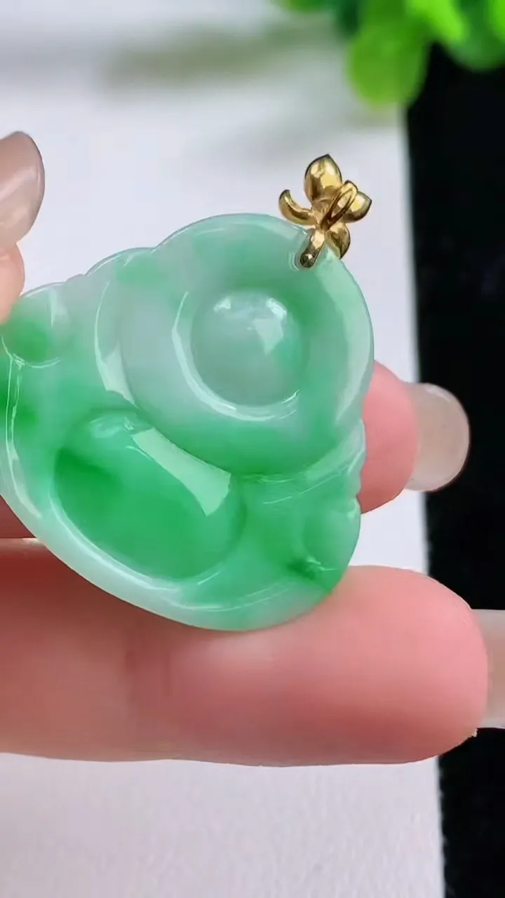 天然A货翡翠佛公吊坠，尺寸28-29.3-4.6，重量:6.28g
8月31日