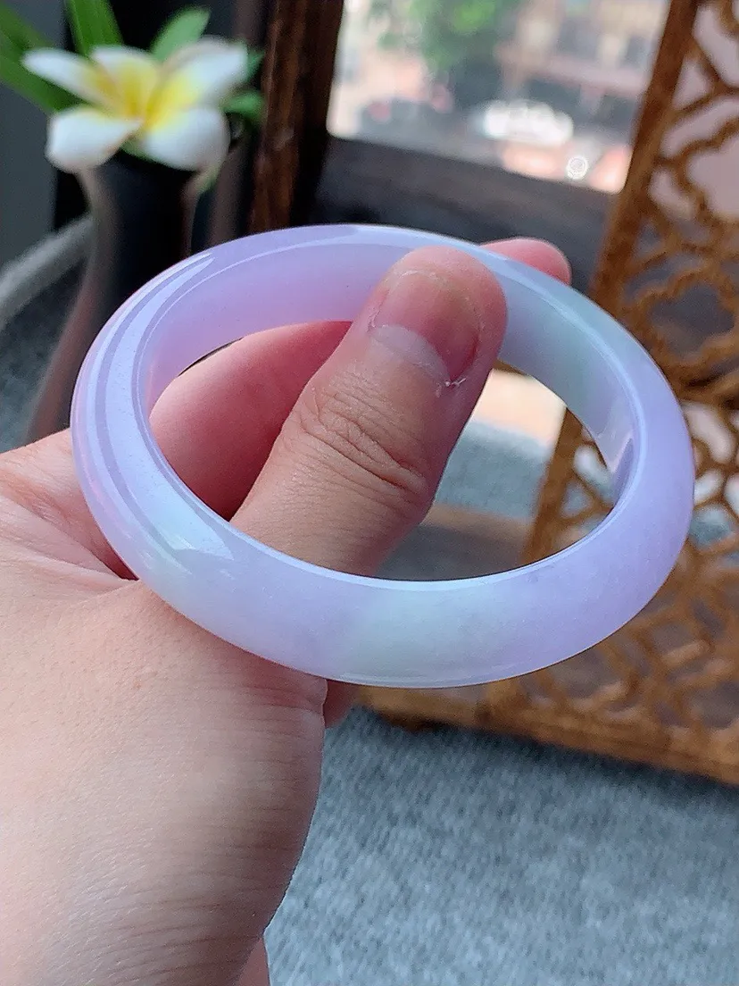 a货翡翠老坑紫罗兰贵妃手镯55-56圈口  尺寸55.3×47×12.3×7.5mm 重量47.05g 0801