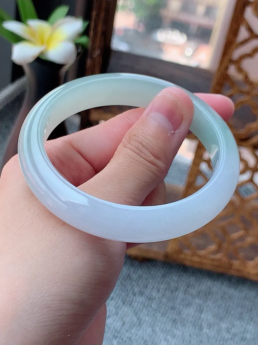 a货翡翠老坑冰种晴水正装正圈手镯55-56圈口  尺寸55.8×12×7.5mm 重量51.43g 0801