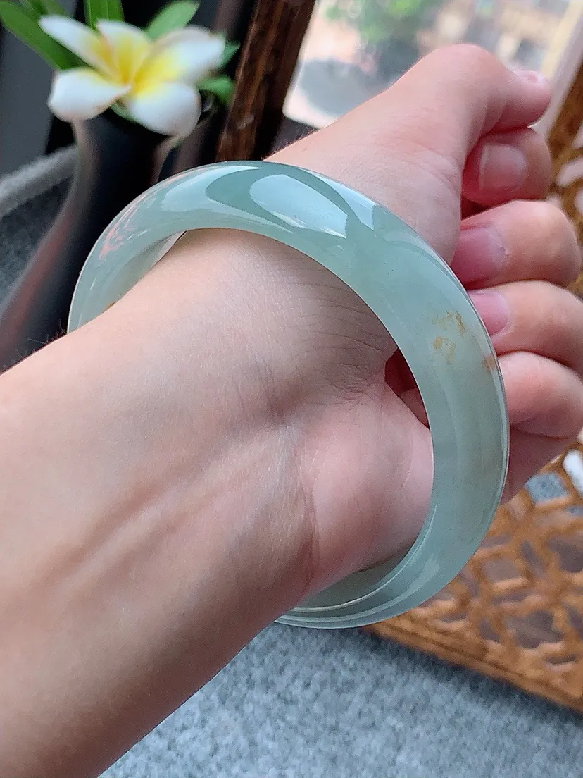 a货翡翠老坑飘黄翡轮胎边宽边正装正圈手镯60-61大圈口 尺寸60.5×16.8×8mm 重量70.52g 0801