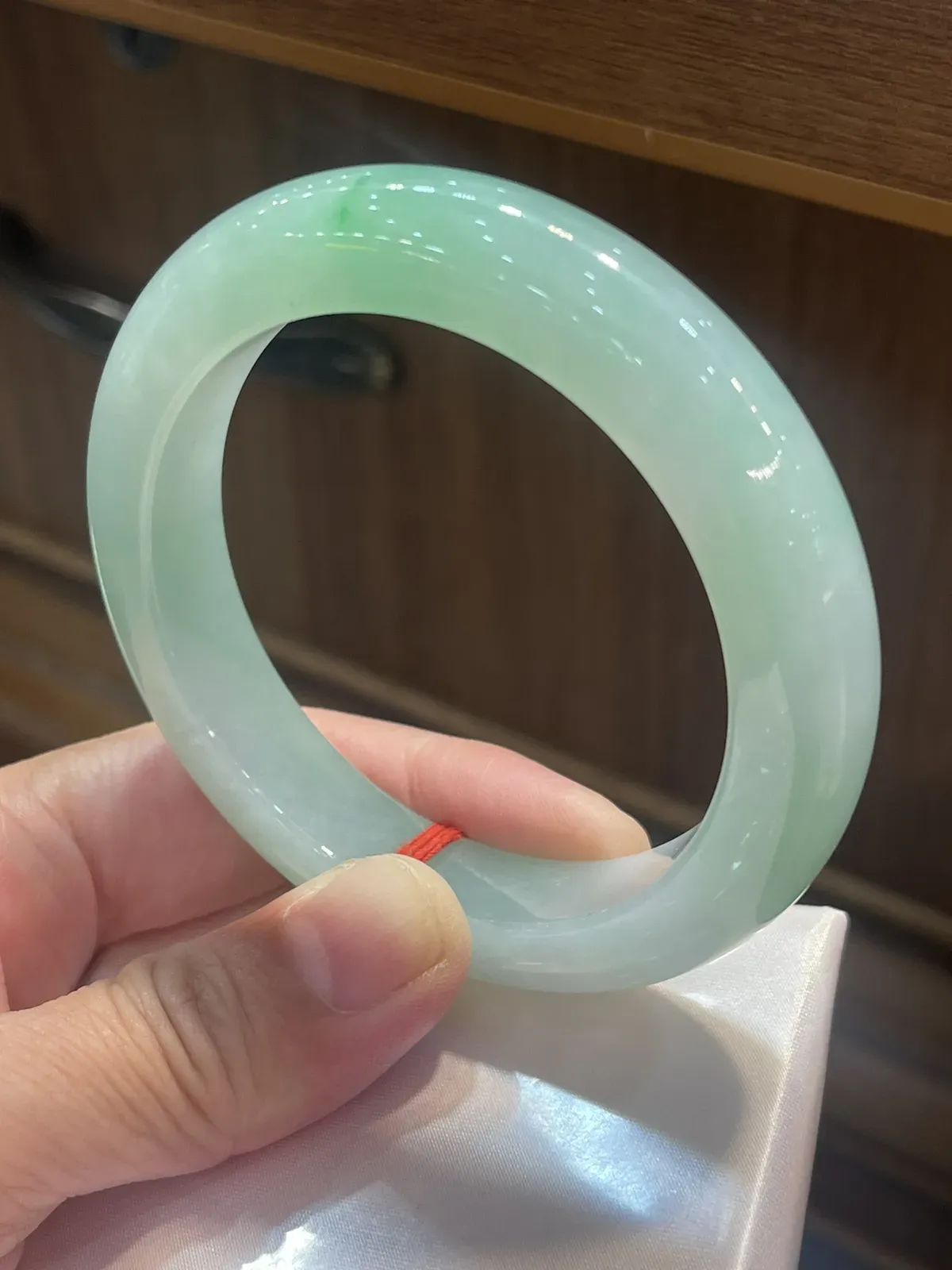 缅甸翡翠A货，正圈大手的福利，圆圆满满，平平安安，上手效果非常棒，