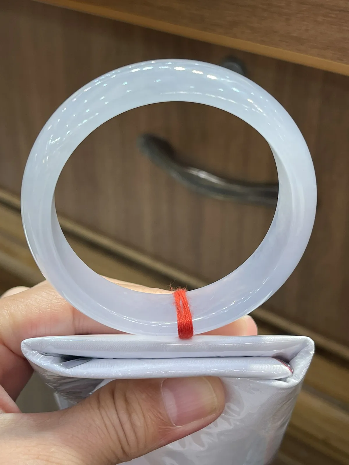 缅甸翡翠A货，冰紫的正圈富贵镯，上手效果非常好，平安健康，幸福美满HL
