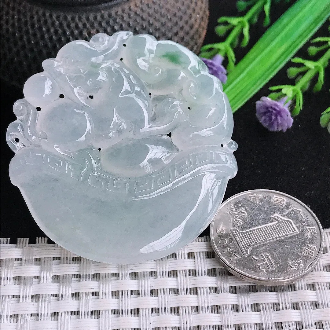 自然光50/49.7/5.8老坑冰种果冻冰纯招财貔貅吊坠翡翠玉坠