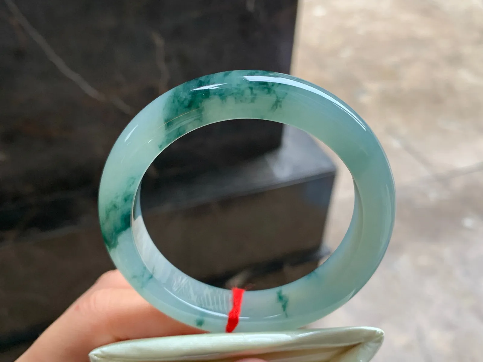 54.5-12.4-9.1

蓝花手镯^_^飘花灵韵