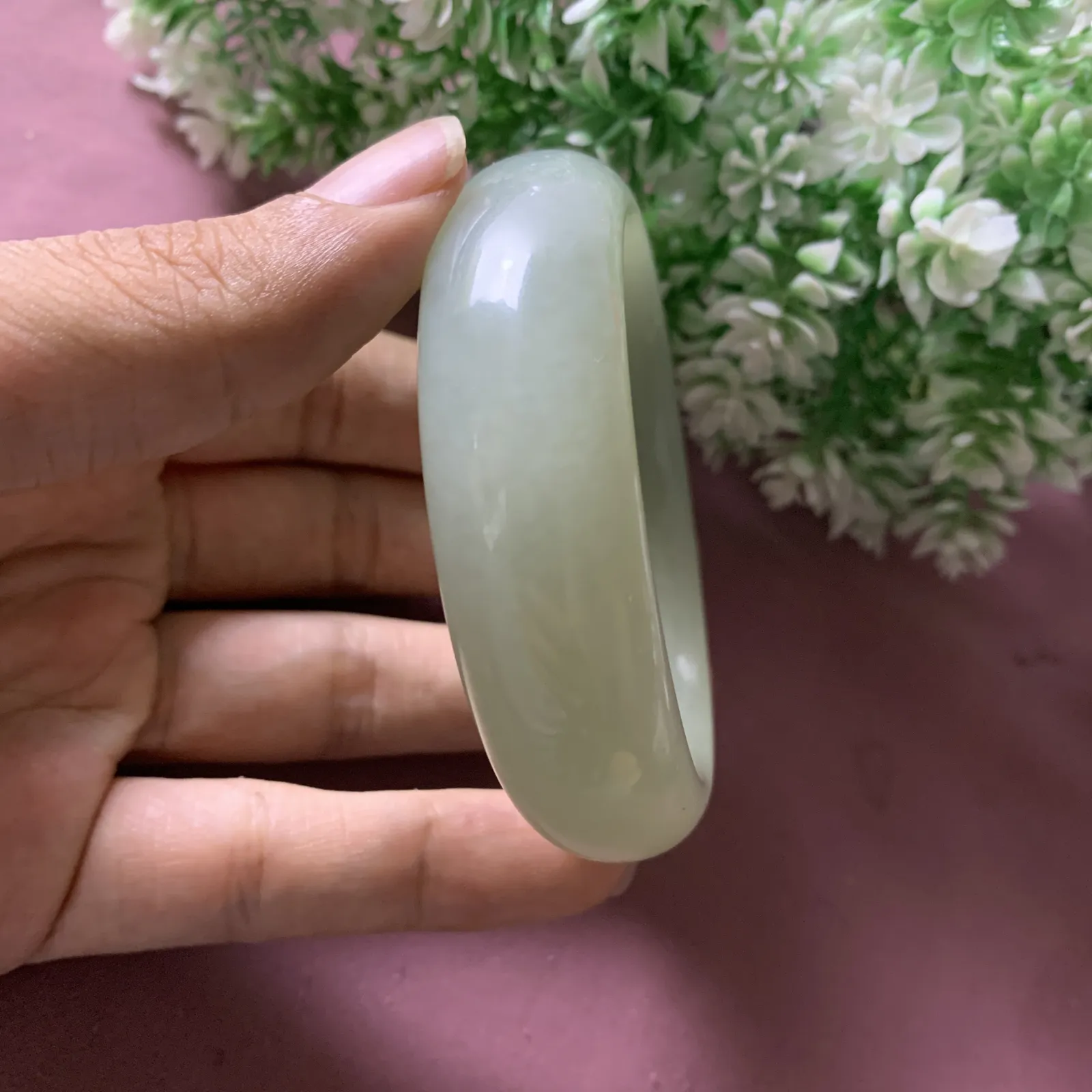 【超低价】和田玉55.8圈口双色翠青手镯，玉质细腻油润 底色纯净 脂粉好，品质好