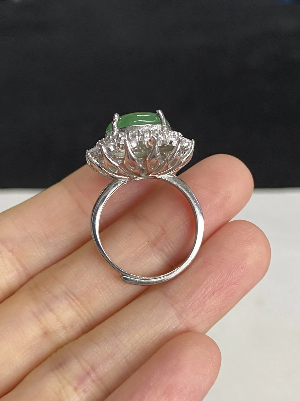 翡翠戒指，印记：S925