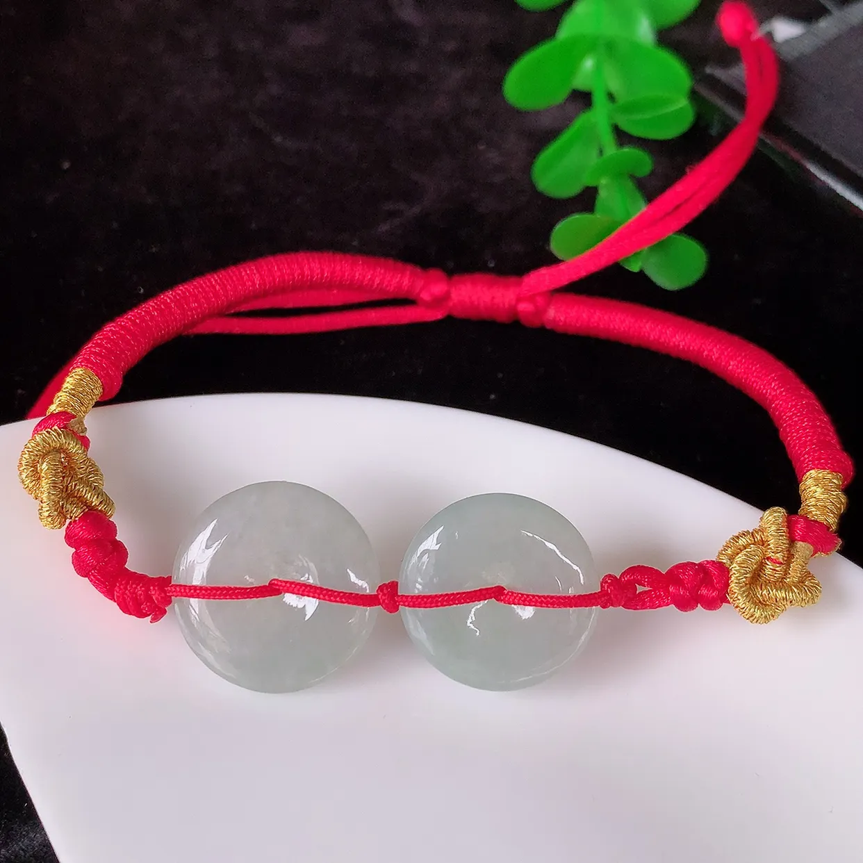 自然光实拍，冰种平安扣翡翠手串手链，种老水足，冰清玉润  颜色漂亮  #49.3取一尺寸16.5-3