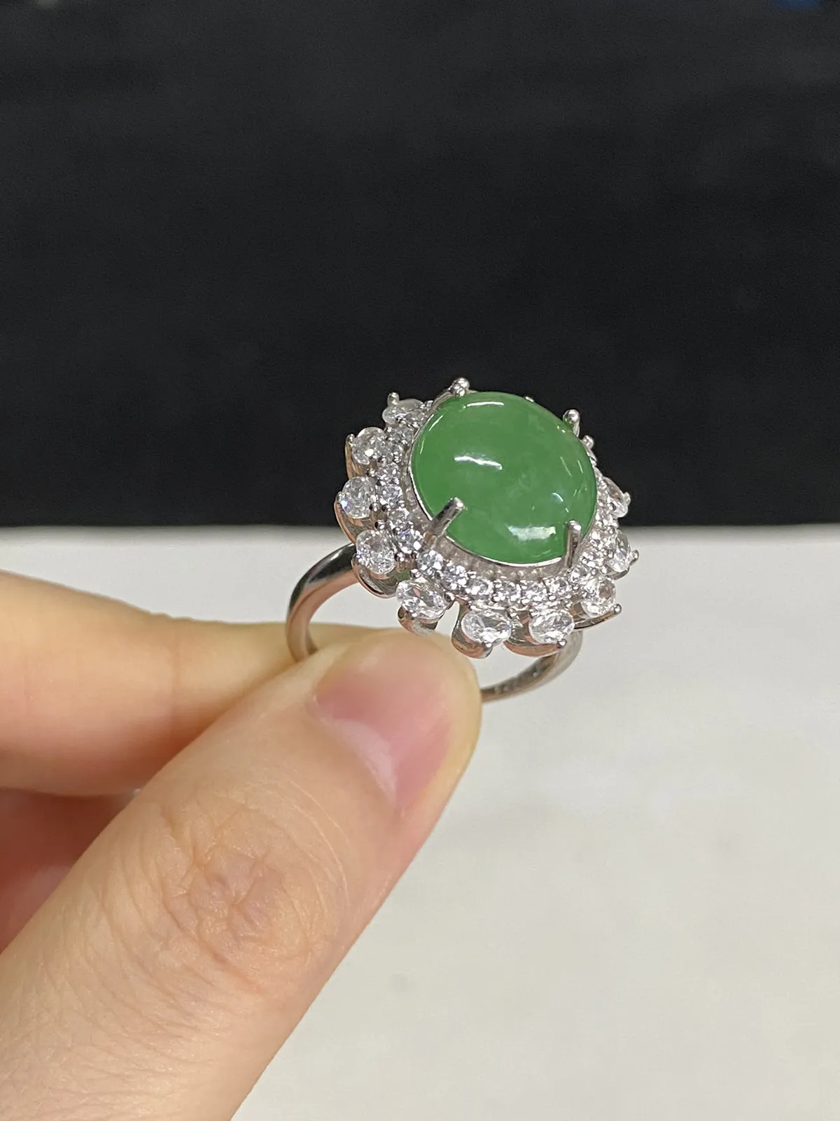 翡翠戒指，印记：S925