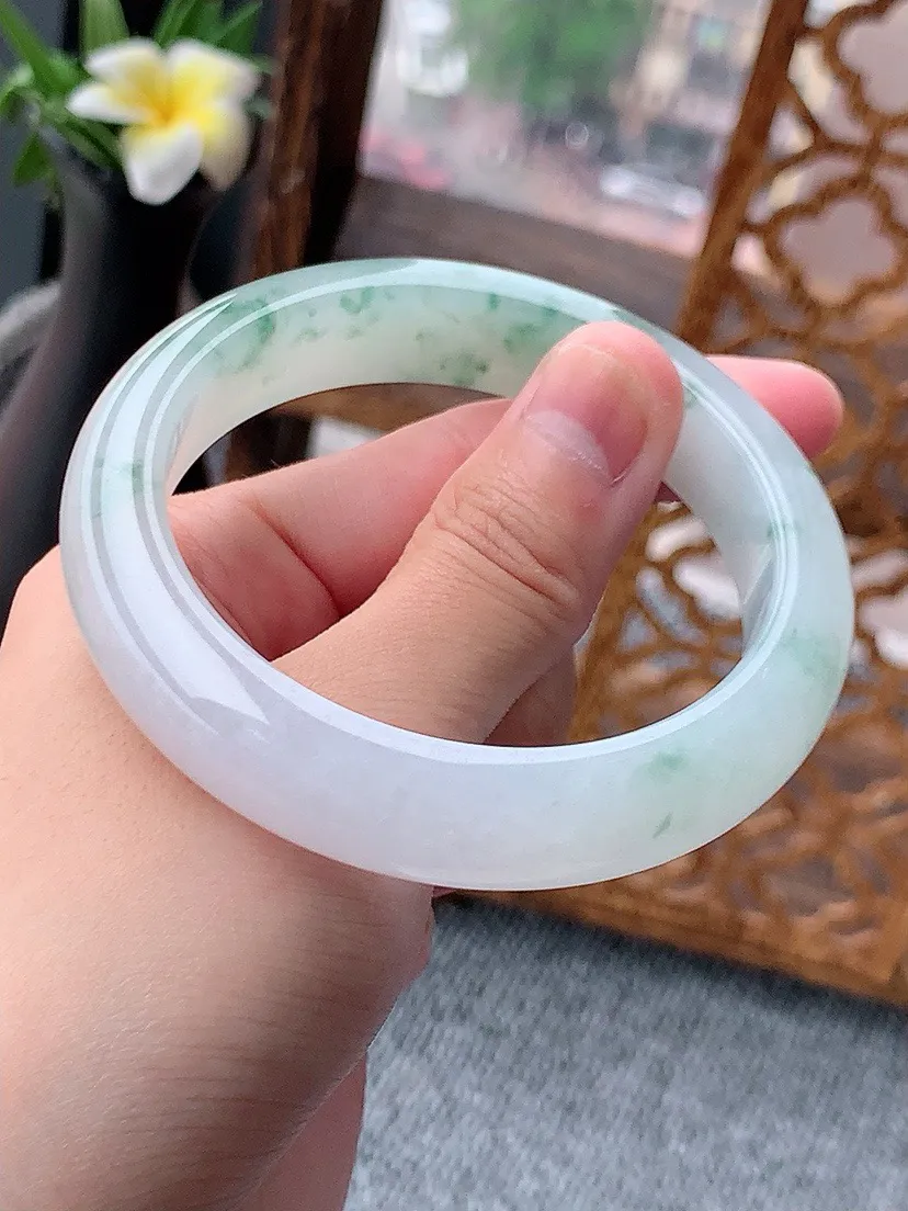 a货翡翠老坑冰种飘花正装正圈手镯56-57圈口 尺寸56×12.6×8.6mm 重量65.10g 0803