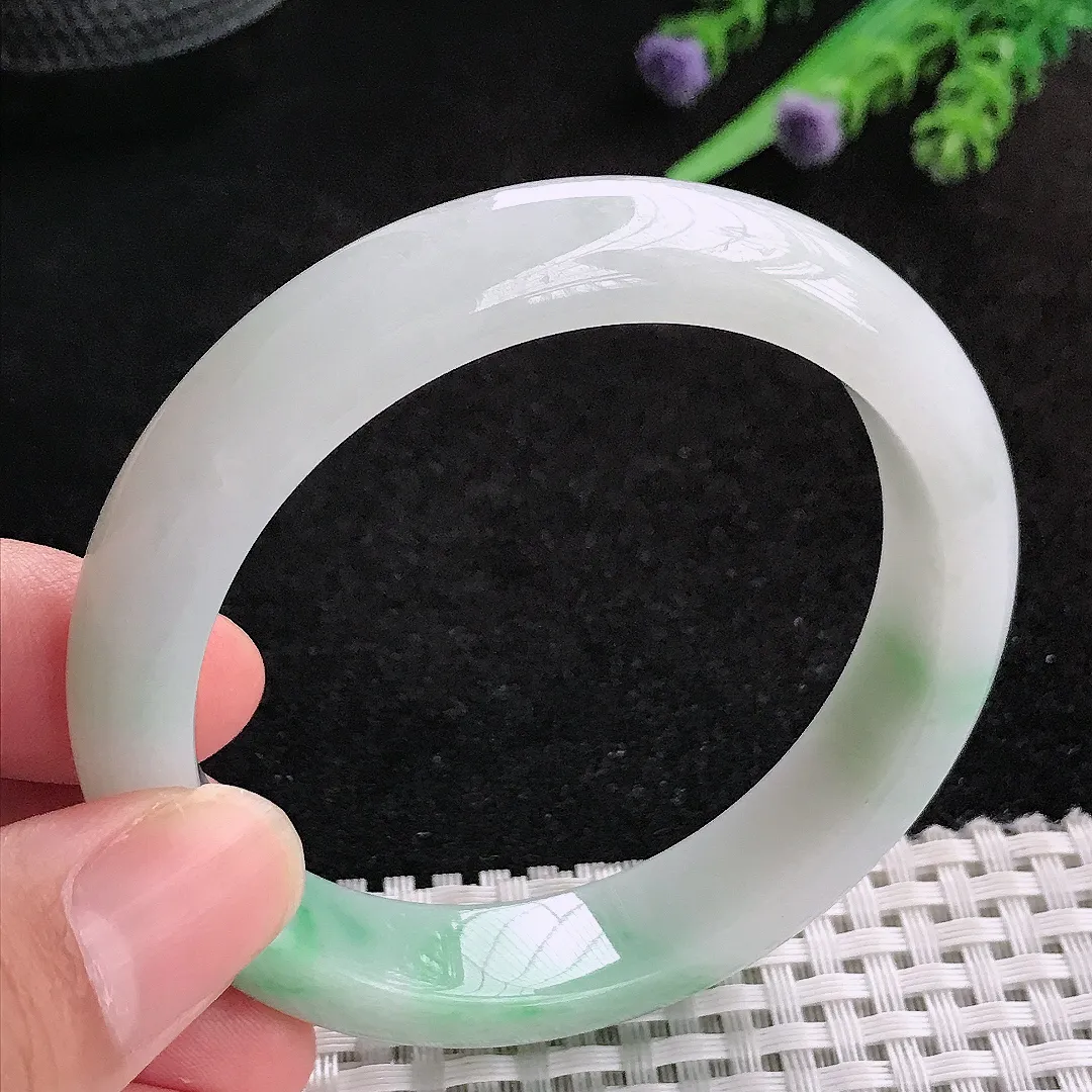 自然光54.5/12.1/7.7老坑秀气冰润飘花手镯翡翠玉镯百搭